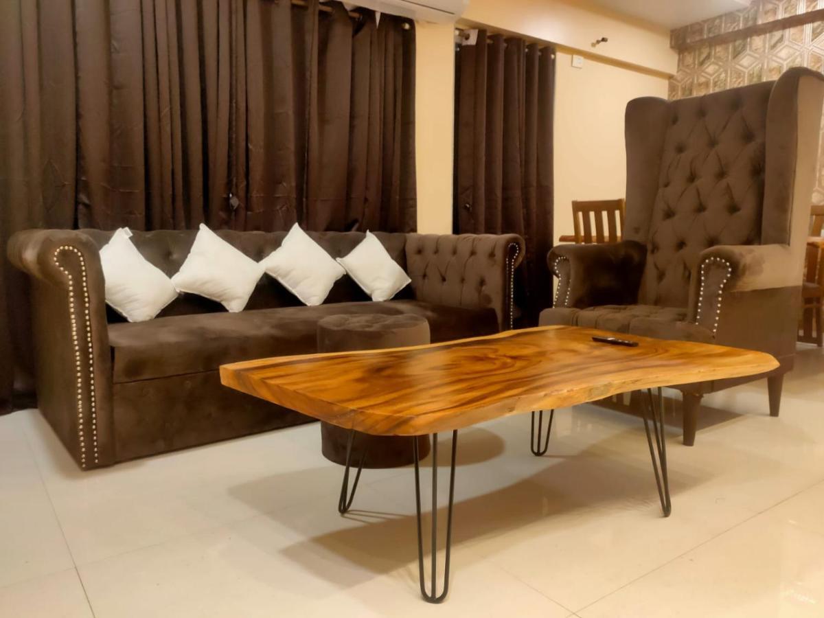 Osi Apartments Bandra West Mumbai Exterior foto