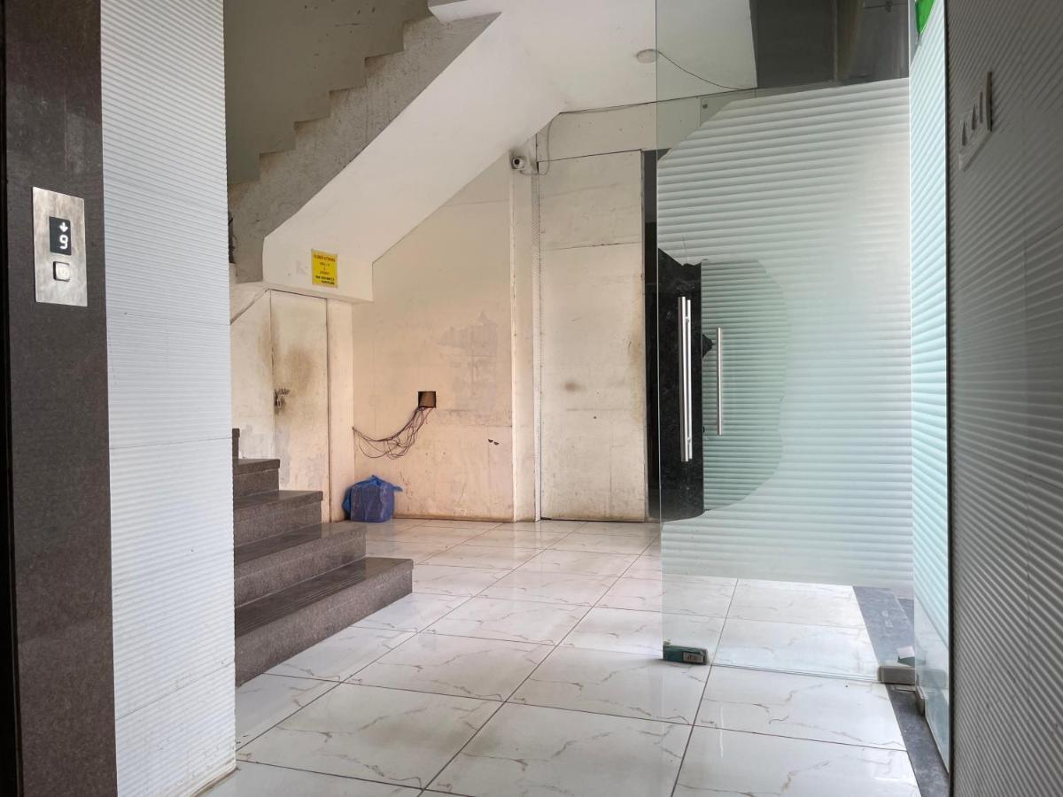 Osi Apartments Bandra West Mumbai Exterior foto
